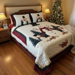 Frosty_Friends_3-Piece_Quilted_Bedding_Set_NCU0DK2167_38acfc94-291b-41ee-907a-63ee4b6e4ad2.jpg
